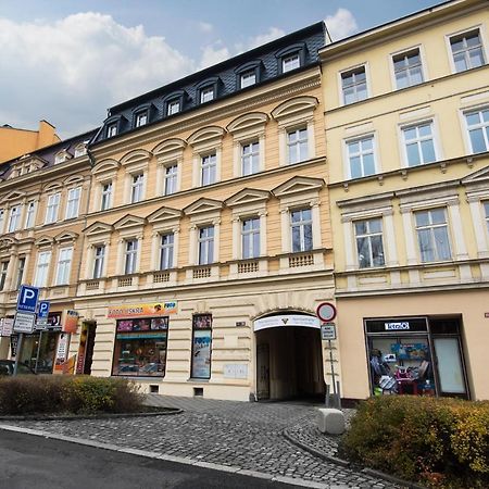 Spa Apartments Bulharska Κάρλοβι Βάρι Εξωτερικό φωτογραφία