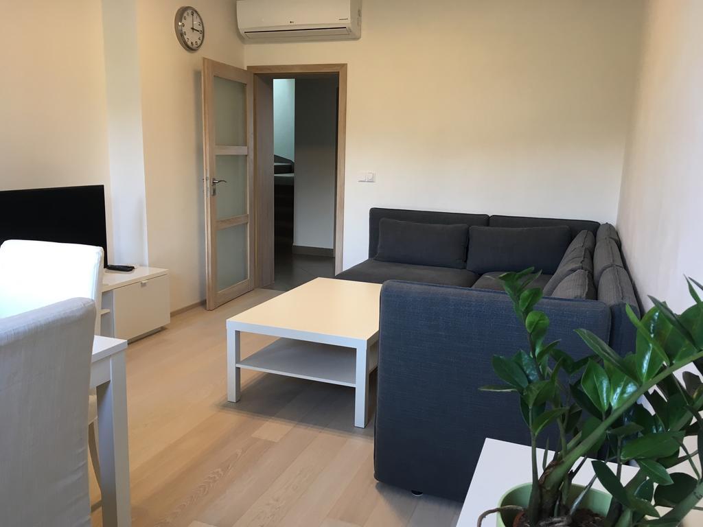 Spa Apartments Bulharska Κάρλοβι Βάρι Εξωτερικό φωτογραφία