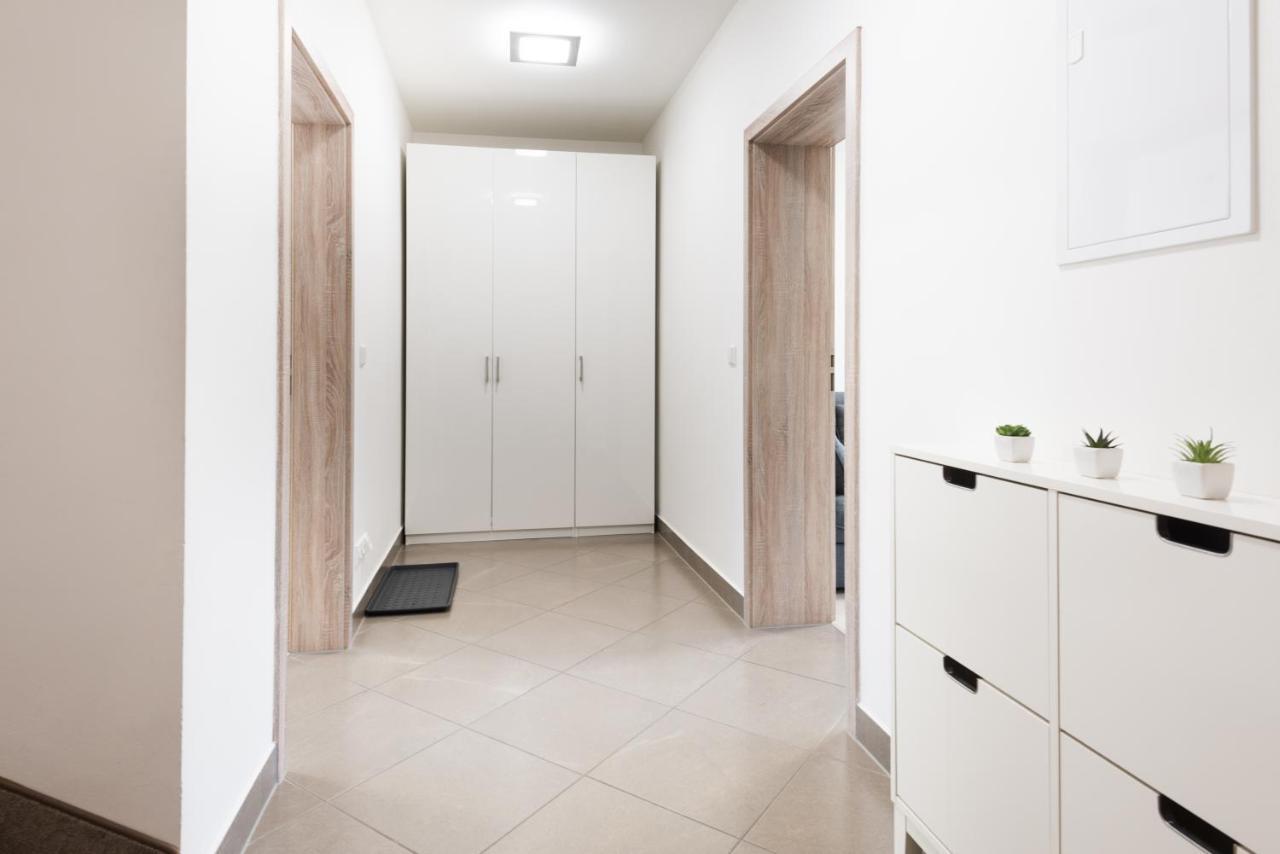 Spa Apartments Bulharska Κάρλοβι Βάρι Εξωτερικό φωτογραφία