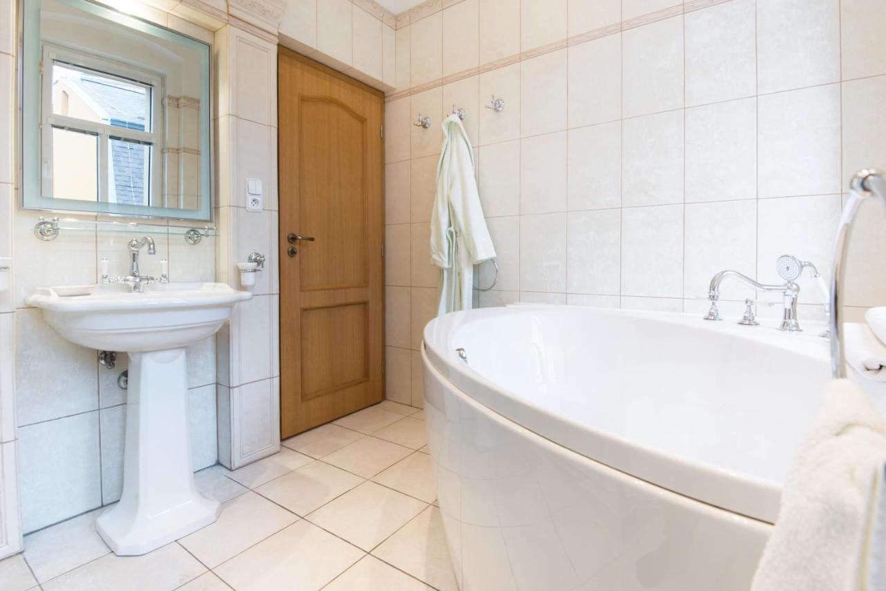Spa Apartments Bulharska Κάρλοβι Βάρι Εξωτερικό φωτογραφία